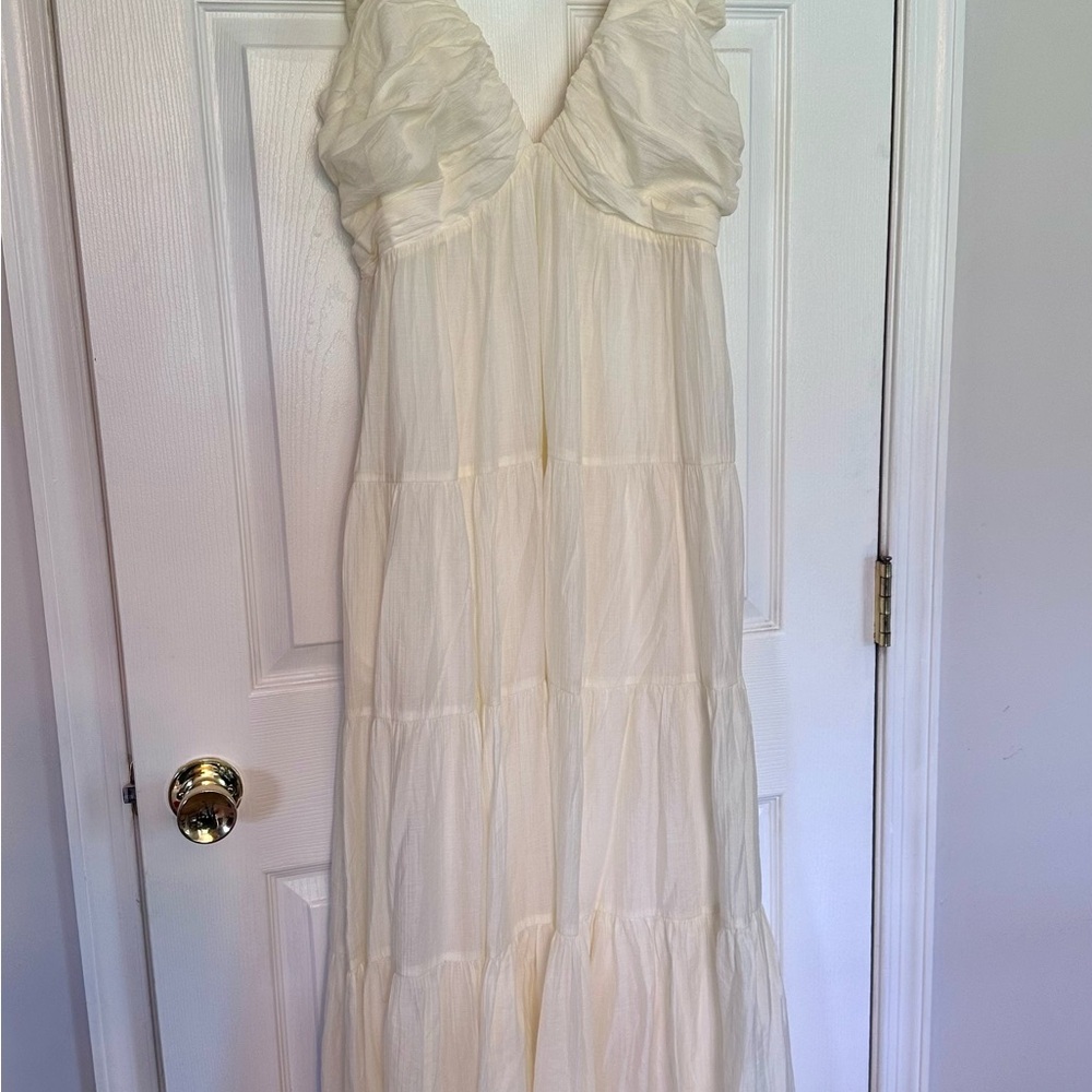 Worth Collective - Elegant Cream Maxi Dress